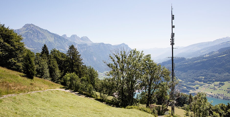 Mobilfunk-Antenne in Bergregion